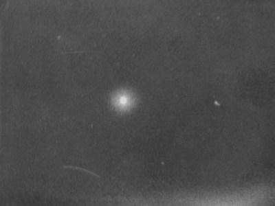 Fotografia de UFO, obtida durante a onda Chupa-chupa, no Pará, em 1978.