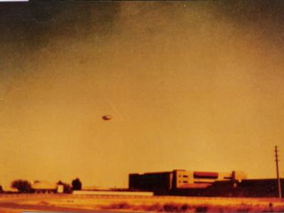Fotografia de OVNI obtida em Chandler, Arizona, em março de 1995.