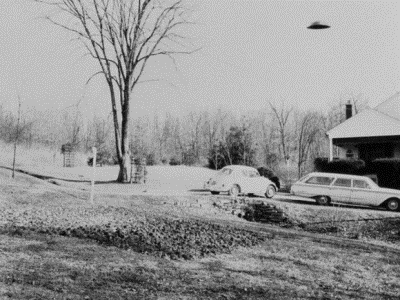 Estas fotografias foi obtida pelo barbeiro Ralph Ditter, em sua casa, na região de Roseville, nos arredores de Zanesville, Ohio, em 13 de novembro de 1966.